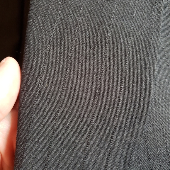 Men's suits like new.  Worn once or twice each. - Picture 11 of 16